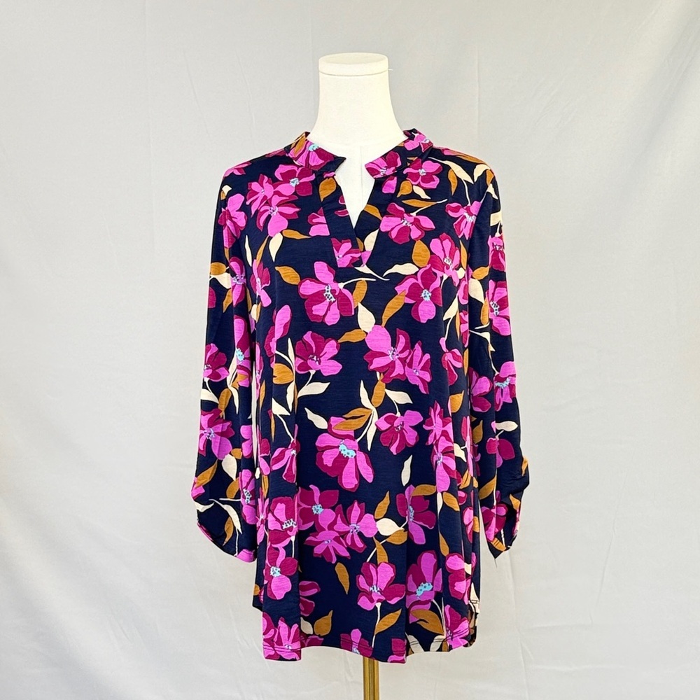 Dear Scarlett Beautiful V-Neck Tunic Bursting With A Gleeful Color Pallet - Picture 3 of 7